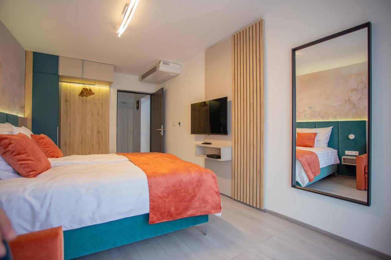 Viktoria Apartman Дьюла Экстерьер фото